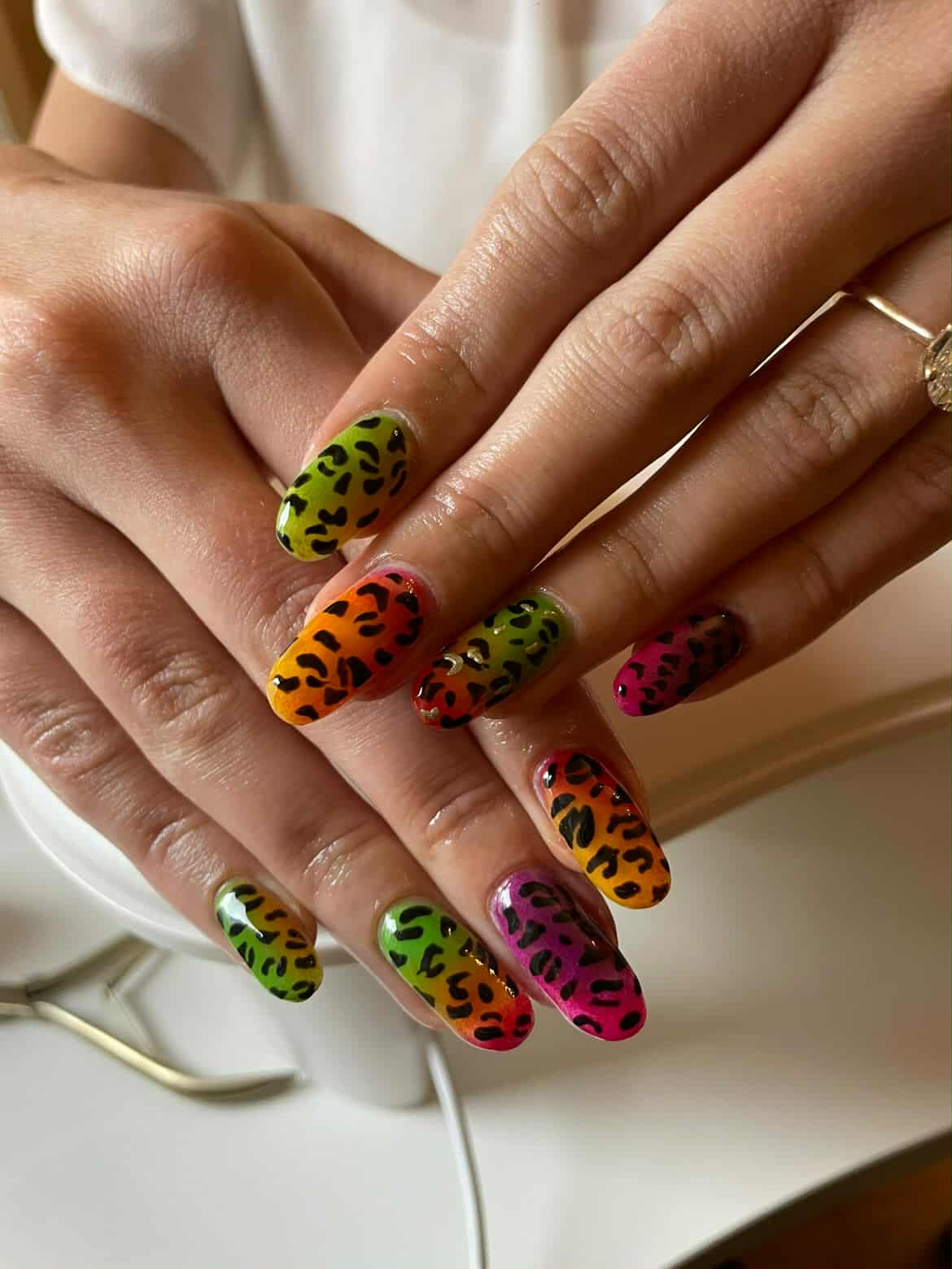 Luchia Nails